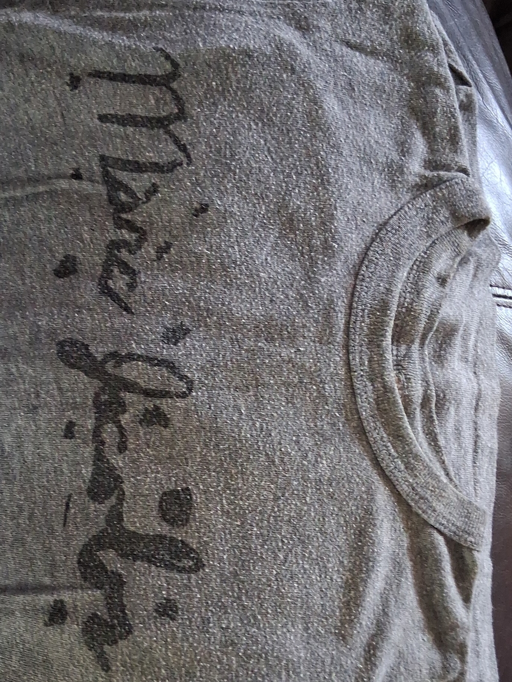 Men's Gray Graphic Crew Neck Shirt